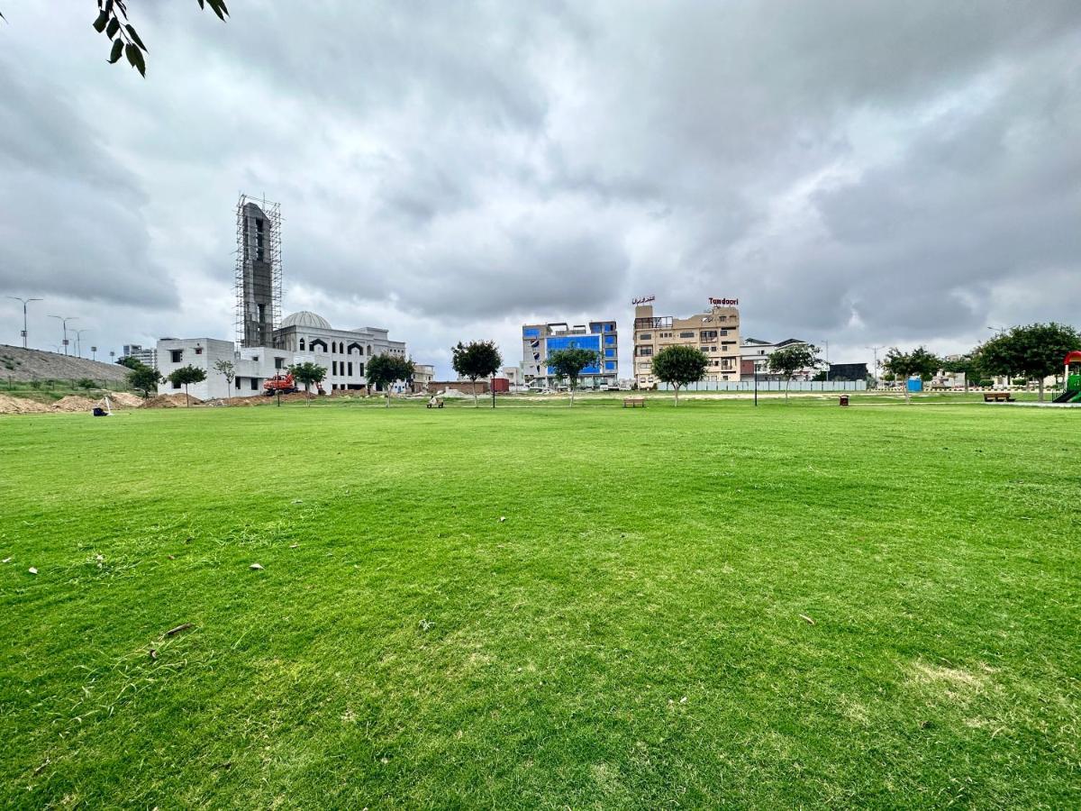 Motorway Majesty Suites Islamabad - Near Islamabad International Airport And Motorway Exteriör bild